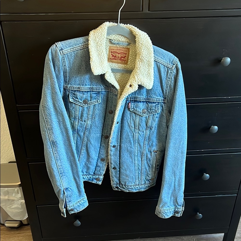 Levi's Blue Jean Jacket with White Sherpa Lining